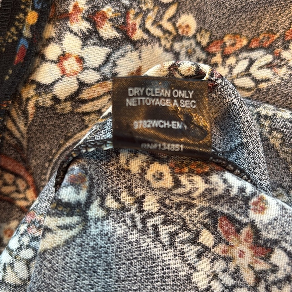 NWOT - WAYF Shift Dress.  Size M (6-8) - Picture 12 of 12